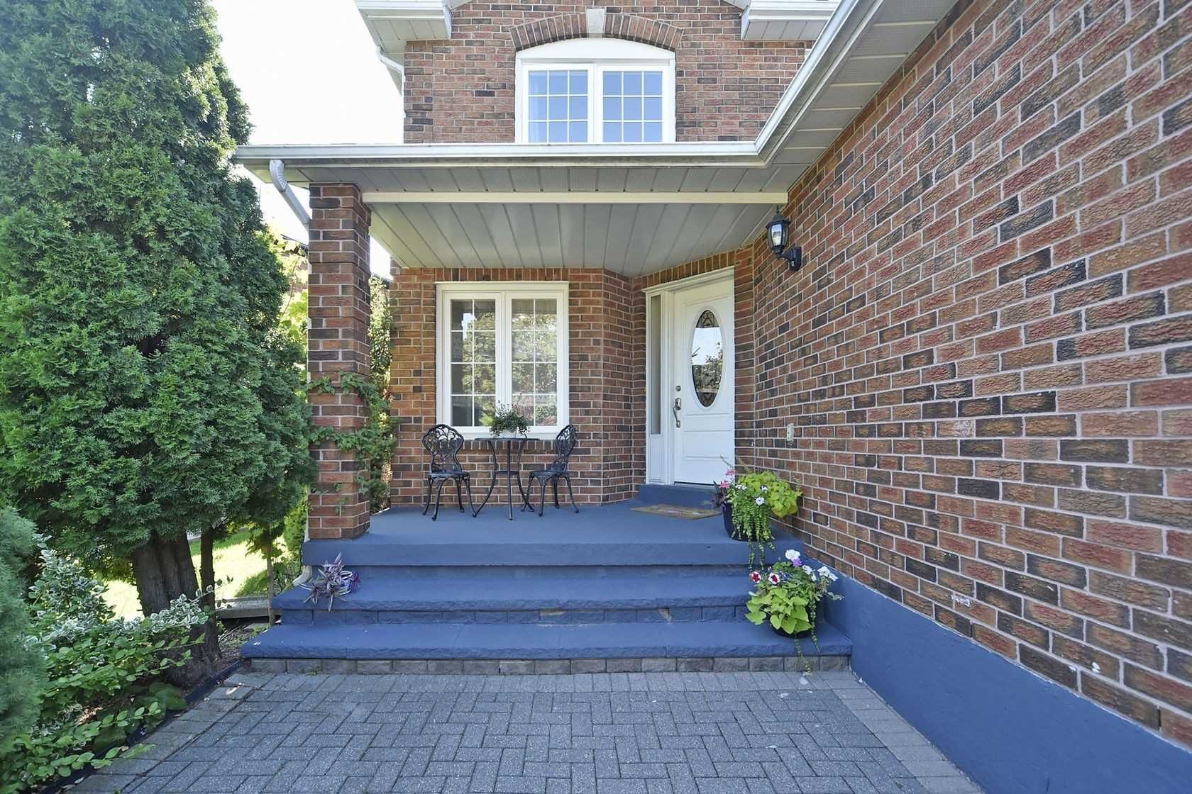 New property listed in Maple, Vaughan